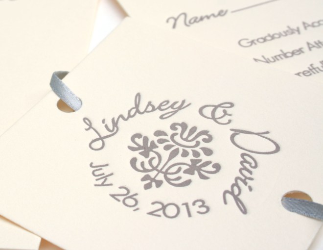 Romantic_dusty_purple_invite_3